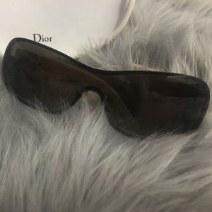 Dior Sunglasses 🕶